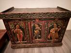 Antieke houten kist met houtsnijwerk, Ophalen of Verzenden