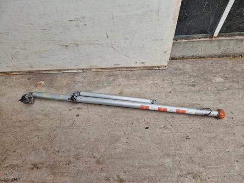 Steiger onderdelen  altrex aluminium driehoek stabilisator, Doe-het-zelf en Verbouw, Steigers, Gebruikt, Rolsteiger of Kamersteiger