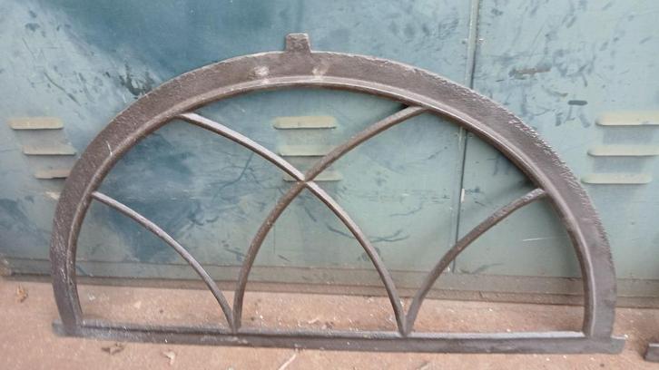 GOEDKOPE AUTHENTIEKE GIETIJZEREN STALRAMEN, Antiek en Kunst, Curiosa en Brocante, Ophalen of Verzenden