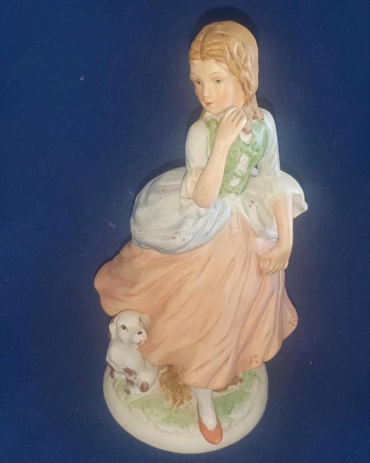 Porseleinen Beeld Meisje met Hond, Antiek en Kunst, Kunst | Beelden en Houtsnijwerken, Ophalen of Verzenden