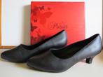 2 paar dames pumps te koop maat 45 en 46, Ophalen, Pumps, Zwart, Zo goed als nieuw