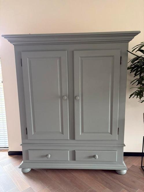 Leuke kast, buffetkast, Huis en Inrichting, Kasten | Buffetkasten, Gebruikt, 150 tot 200 cm, 100 tot 150 cm, 25 tot 50 cm, Met lade(s)