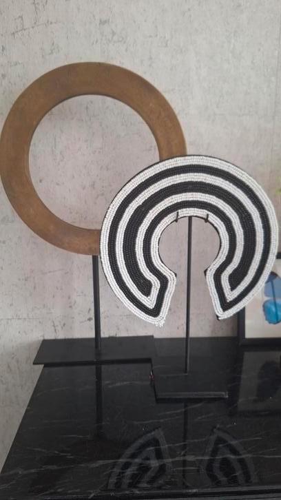 Mooie set Mat goud brons en zwart witte ornamenten, Huis en Inrichting, Woonaccessoires | Overige, Nieuw, Ophalen of Verzenden