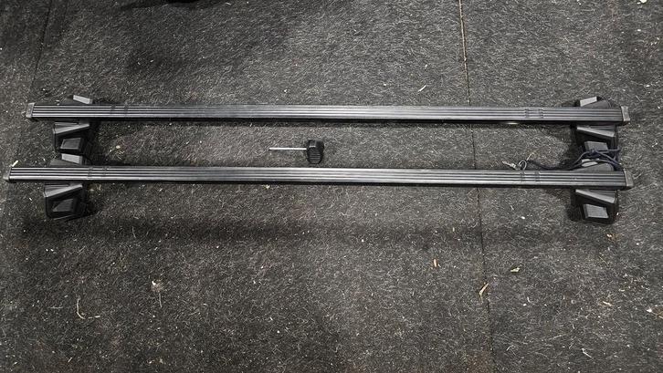 Dakdragers Thule Squarbar EVO imperiaal Kia Niro 2016-2022, Auto diversen, Dakdragers, Nieuw, Ophalen of Verzenden