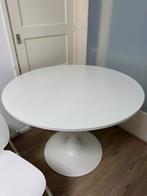 Witte ronde IKEA eettafel + 2 witte stoelen erbij, Huis en Inrichting, Tafels | Eettafels, Ophalen, Kunststof, Gebruikt, 100 tot 150 cm
