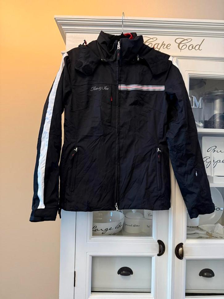 Bogner Fire + Ice Ski Jas Dames Maat S, Kleding | Dames, Wintersportkleding, Zo goed als nieuw, Jack, Maat 36 (S), Ophalen of Verzenden