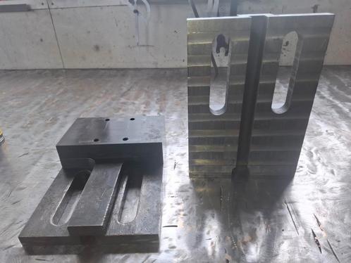 Opspanplaten voor Lastafel/Freesmachine - 2 Stuks, Doe-het-zelf en Verbouw, Gereedschap | Lasapparaten, Ophalen of Verzenden