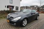 Mercedes SLK-klasse 200 K AUT|NAVIGATIE|AIRSCARF|STUURVERWAR, Auto's, Mercedes-Benz, Achterwielaandrijving, Gebruikt, Zwart, 4 cilinders