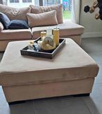 Grote Taupe/Beige Hocker - 100x100cm, Huis en Inrichting, Banken | Voetenbanken en Poefen, Ophalen, Vierkant, 75 tot 100 cm, Zo goed als nieuw