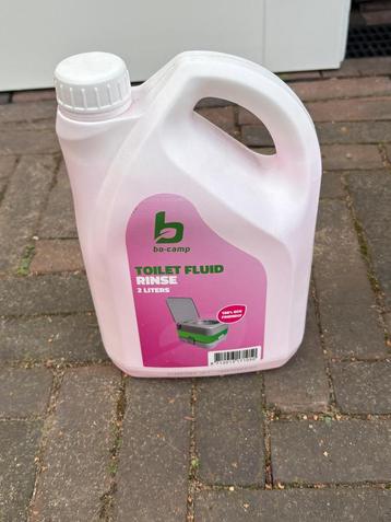 Spoelmidddel chemisch toilet caravan beschikbaar voor biedingen