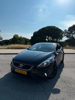 Volvo V40 2.0 D2 R-design 2015 Zwart, Auto's, Voorwielaandrijving, Zwart, 4 cilinders, 1969 cc