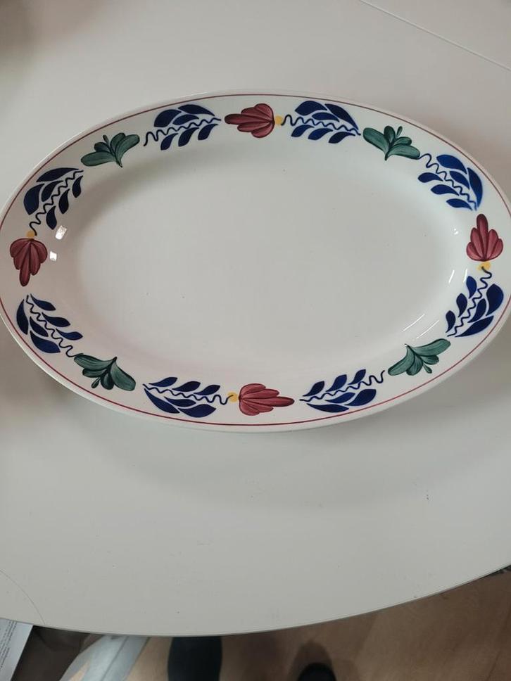 Boerenbont Serveerschaal - In Goede Staat, Huis en Inrichting, Woonaccessoires | Schalen en Manden, Gebruikt, Schaal, Ovaal, Porselein of Keramiek