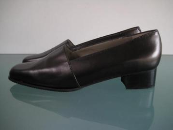 GRATIS VERZENDEN | ALEXANDRIA nieuwe luxe bruine pumps 40 beschikbaar voor biedingen