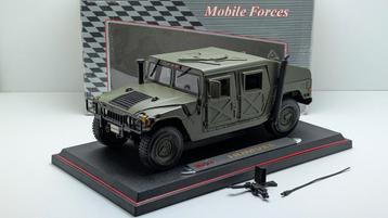 1:18 Maisto AM General Humvee Hummer military Groen beschikbaar voor biedingen