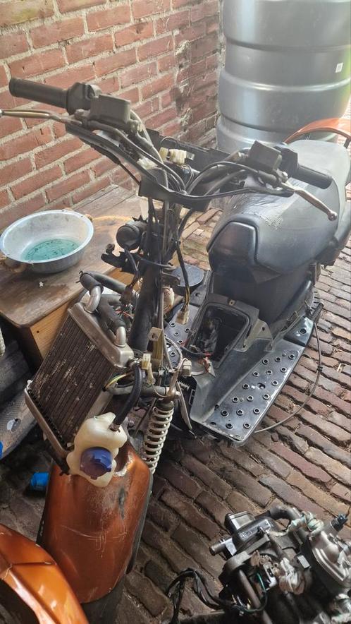 Project peugeot speedfight2, Fietsen en Brommers, Scooters | Peugeot, Zo goed als nieuw, Speedfight, Maximaal 45 km/u, Tweetakt