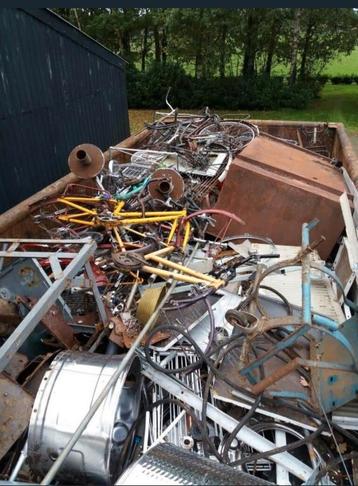 Oud ijzer en metalen gevraagd beschikbaar voor biedingen