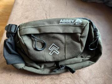 Abbey Heuptas met Veel Vakjes beschikbaar voor biedingen