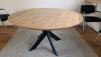 Ronde, eikenhouten tafel 140cm doorsnede., Huis en Inrichting, Tafels | Eettafels, Ophalen, Rond, Zo goed als nieuw, 100 tot 150 cm