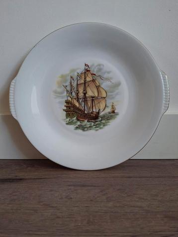 Vintage Bavaria Porseleinen Serveerschaal met Schip beschikbaar voor biedingen