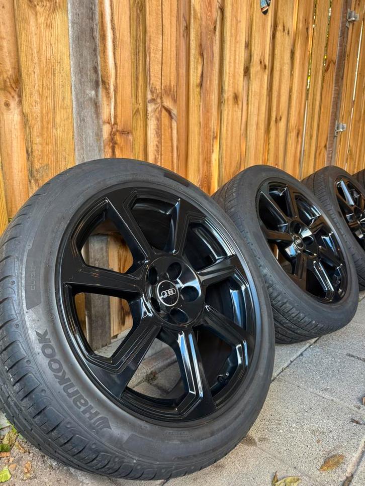 5x112 19 inch originele Audi Q3 RS / Audi sport velgen OEM, Auto-onderdelen, Banden en Velgen, Banden en Velgen, Zomerbanden, 19 inch
