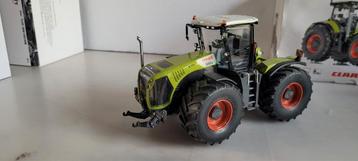 WIKING CLAAS XERION 5000 beschikbaar voor biedingen