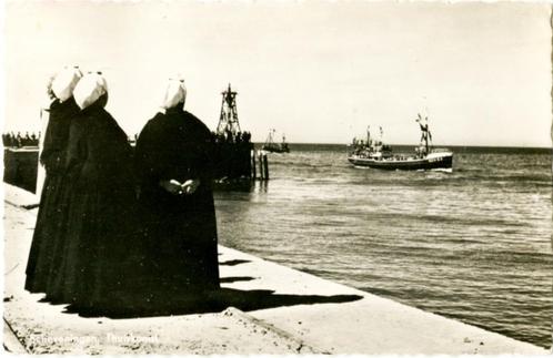 SCHEVENINGEN SET1 Partij 9 kaarten, o.a. Vissersboot SCH63, Verzamelen, Ansichtkaarten | Nederland, Zuid-Holland, Verzenden