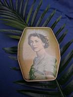 Antieke blik. Queen  ELIZABETH ll., Ophalen of Verzenden, Gebruikt, Overige