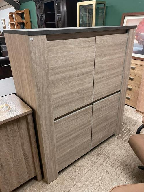 Dressete / opbergkast grijs robuuste look H142xB120xD51, Huis en Inrichting, Woonaccessoires | Overige, Gebruikt, Ophalen