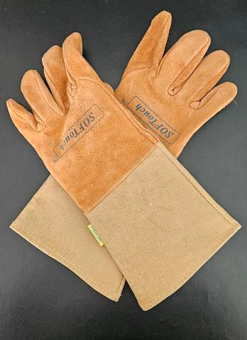 Lederen lashandschoene smeedhandschoenen beschikbaar voor biedingen