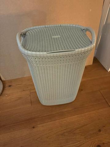 Wasmand met deksel - mint grijs beschikbaar voor biedingen