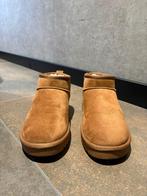 Boots, Ophalen of Verzenden, Zo goed als nieuw, Zwart