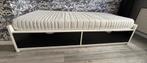 1 pesoonsbed (ikea)wit met zwarte lades 90x200, Huis en Inrichting, Ophalen, Overige materialen, Gebruikt, 90 cm