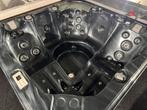Jacuzzi gebruikt voor maar 85 euro per maand, Ophalen of Verzenden, Zo goed als nieuw, Trap, Vast