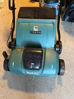 Makita DUV320Z accu verticuteermachine MET GARANTIE, Tuin en Terras, Verticuteermachines, Ophalen, Zo goed als nieuw, Accu, Makita