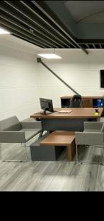3 DELIGE BUREAU SET EIIKEN KLEUR, Ophalen