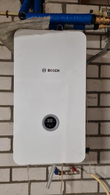 Elektrische cv-ketel. beschikbaar voor biedingen