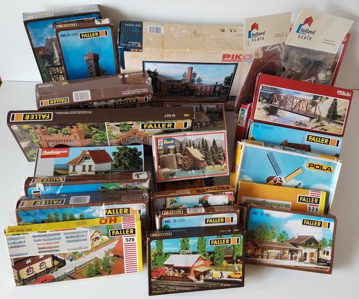 BOUWPAKKETTEN H0 Faller, Pola, Auhagen, Kibri, Revell, Piko, Hobby en Vrije tijd, Modeltreinen | H0, Brug, Tunnel of Gebouw, Overige merken