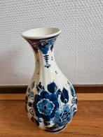 Delftsblauw gedecoreerde vaas, Ophalen