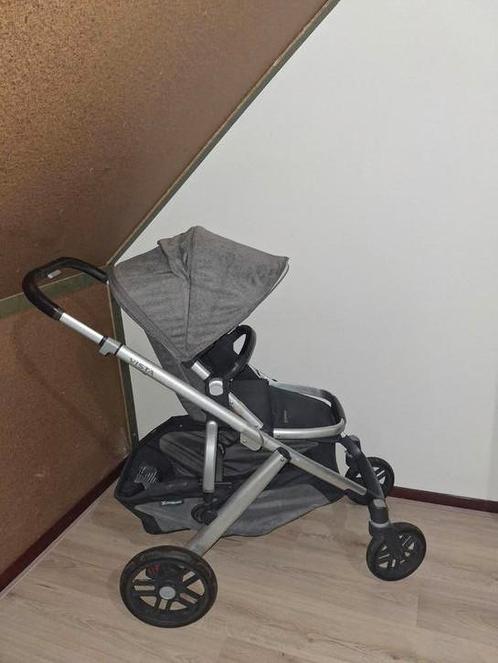 Uppababy vista V2, Kinderen en Baby's, Kinderwagens en Combinaties, Zo goed als nieuw, Overige merken, Met reiswieg, Ophalen