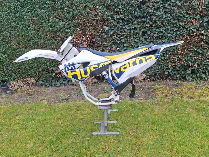 Frame composite husqvarna 2015, Motoren, Onderdelen | Merk-onafhankelijk, Ophalen