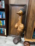 Houten eend op stenen voet – doet denken aan Donald Duck, Ophalen of Verzenden