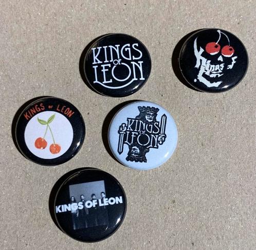 KINGS OF LEON buttons speldjes pins, Verzamelen, Speldjes, Pins en Buttons, Nieuw, Button, Verzenden