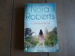 Nora Roberts: Geboren in ijs, Ophalen of Verzenden, Gelezen, Nora Robberts