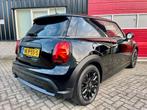 Mini Cooper 3-deurs bj 2021 Facelift Apple Carplay Xenon/Led, Voorwielaandrijving, Stof, 4 stoelen, Zwart