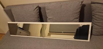 Spiegel  beschikbaar voor biedingen