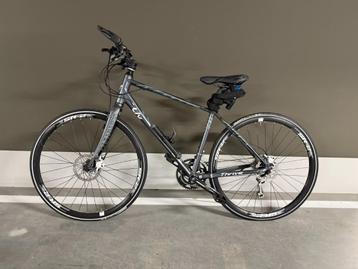 Liv Thrive Dames Racefiets – Lichtgewicht & Snel beschikbaar voor biedingen