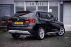 BMW X1 XDrive23d 204pk High-Exec.*Pano-dak*Leder*Trekhaak*Bi, Auto's, Euro 5, Zwart, 2000 kg, Zwart