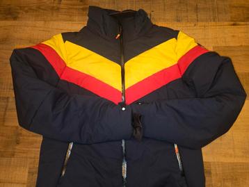 Dames ski beschikbaar voor biedingen