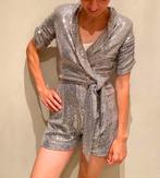 Zara zilver glitter jumpsuit XS - als nieuw!, Kleding | Dames, Jumpsuits, Zara, Nieuw, Ophalen of Verzenden, Maat 34 (XS) of kleiner