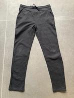 Nette jongens broek grijs met ruit maat 134-140, Ophalen of Verzenden, Zo goed als nieuw, Jongen, Broek